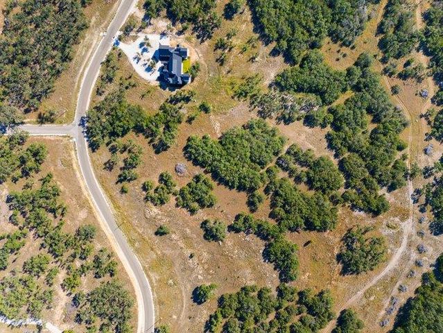 618 Windmill Ridge DR, Blanco, TX 78606
