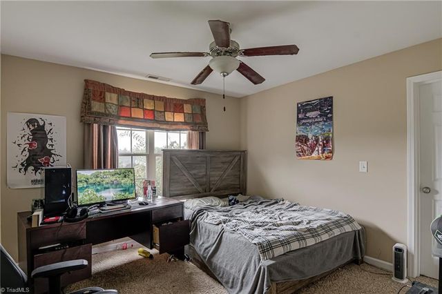 112 Redberry Lane, Winston-salem, NC 27107