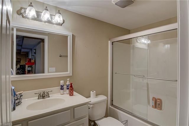 112 Redberry Lane, Winston-salem, NC 27107