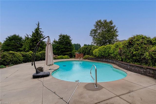 112 Redberry Lane, Winston-salem, NC 27107