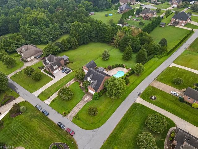 112 Redberry Lane, Winston-salem, NC 27107