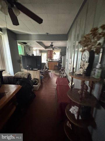 2763 FENWICK AVE, Baltimore, MD 21218