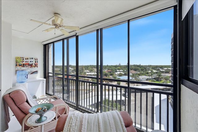 629 ALHAMBRA ROAD 702, Venice, FL 34285