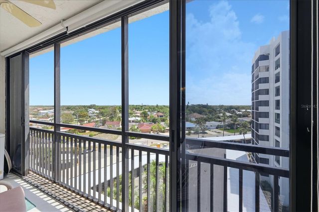 629 ALHAMBRA ROAD 702, Venice, FL 34285