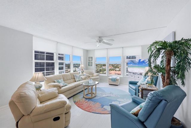 629 ALHAMBRA ROAD 702, Venice, FL 34285