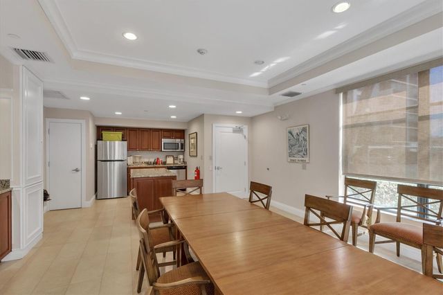 629 ALHAMBRA ROAD 702, Venice, FL 34285
