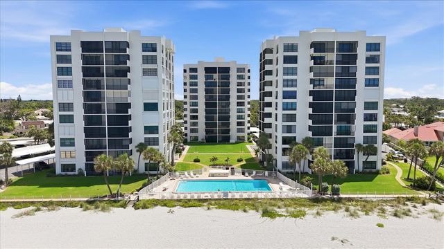 629 ALHAMBRA ROAD 702, Venice, FL 34285