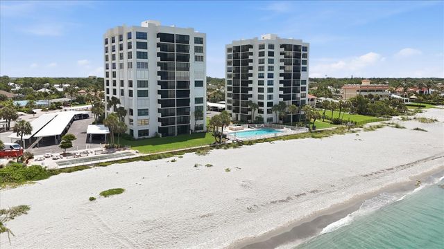 629 ALHAMBRA ROAD 702, Venice, FL 34285
