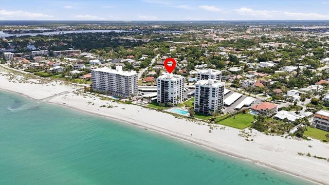 629 ALHAMBRA ROAD 702, Venice, FL 34285