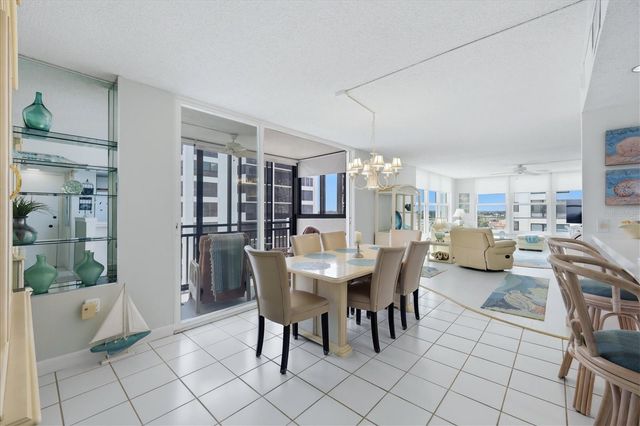 629 ALHAMBRA ROAD 702, Venice, FL 34285