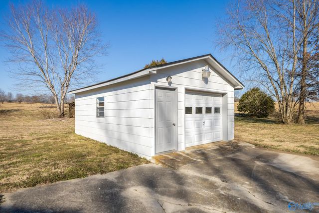 29649 Mckee Road, Toney, AL 35773