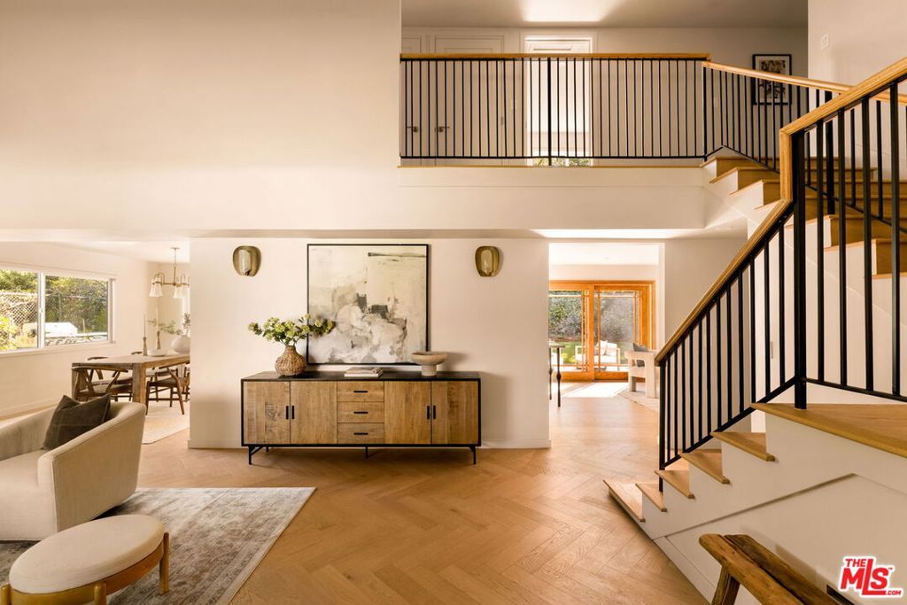 22460 Cairnloch Street, Calabasas, CA 91302 — photo 5