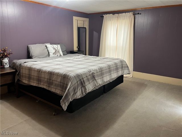 1146 Baltzley Valley Road SE, New Philadelphia, OH 44663