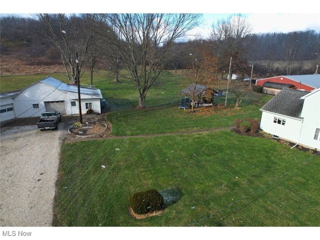 1146 Baltzley Valley Road SE, New Philadelphia, OH 44663