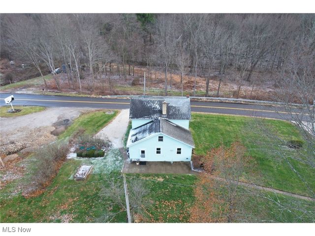 1146 Baltzley Valley Road SE, New Philadelphia, OH 44663