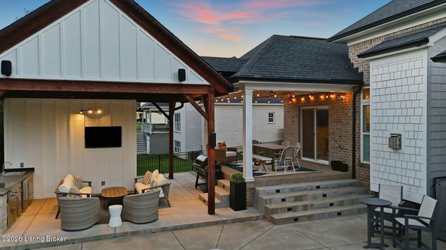 7505 Lone Oak Ct, Crestwood, KY 40014