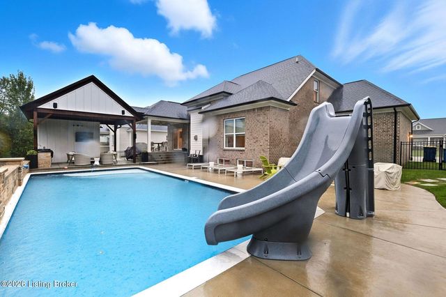 7505 Lone Oak Ct, Crestwood, KY 40014