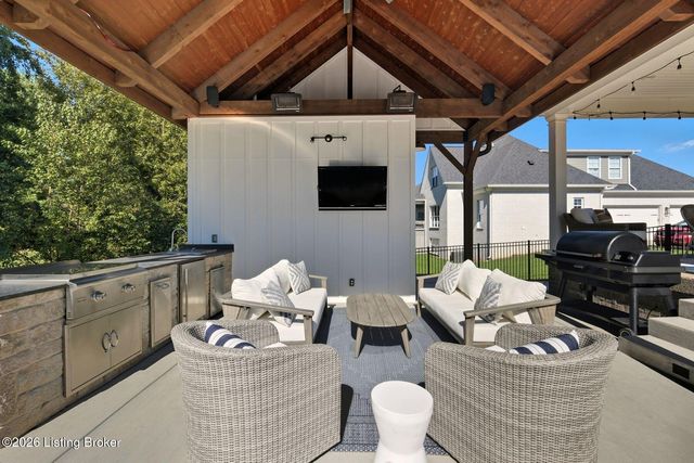 7505 Lone Oak Ct, Crestwood, KY 40014