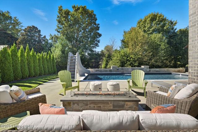 7505 Lone Oak Ct, Crestwood, KY 40014