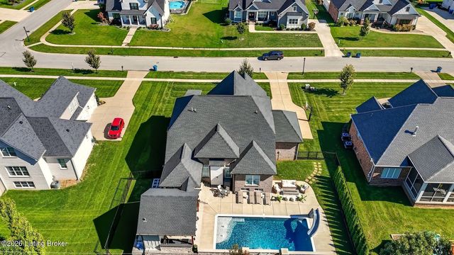 7505 Lone Oak Ct, Crestwood, KY 40014