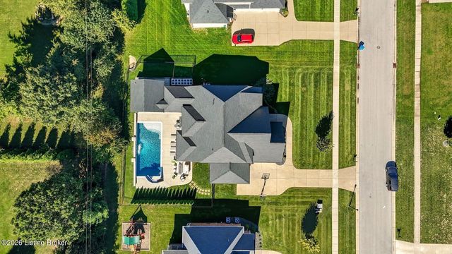 7505 Lone Oak Ct, Crestwood, KY 40014