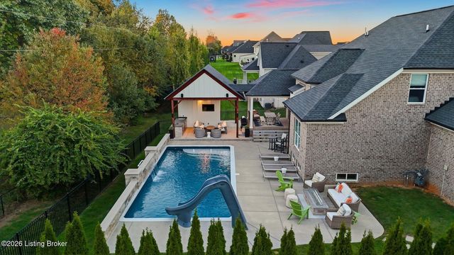 7505 Lone Oak Ct, Crestwood, KY 40014