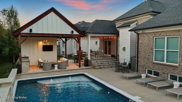 7505 Lone Oak Ct, Crestwood, KY 40014