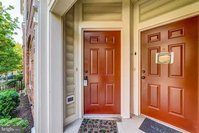 2513 EASTBOURNE DR, Woodbridge, VA 22191