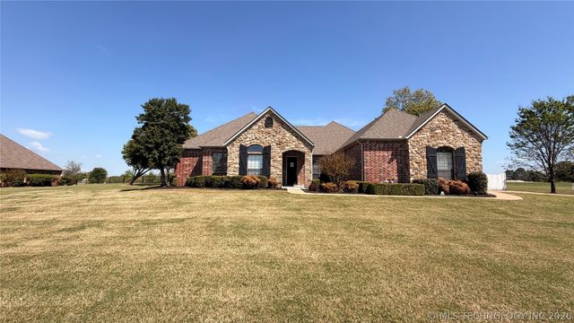 14545 E Quail Run Street, Claremore, OK 74017