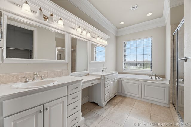 14545 E Quail Run Street, Claremore, OK 74017