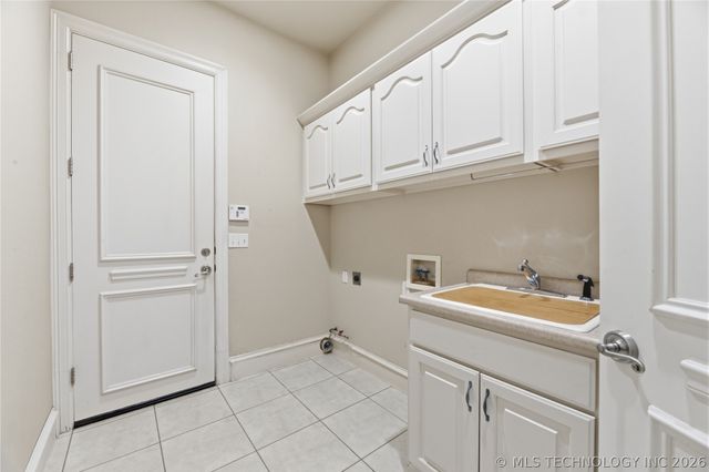 14545 E Quail Run Street, Claremore, OK 74017