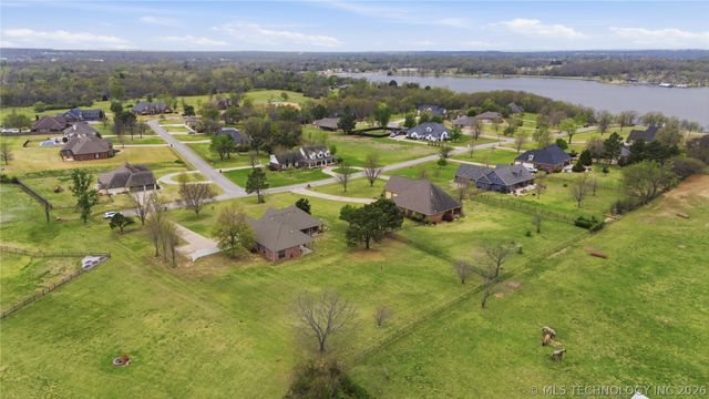 14545 E Quail Run Street, Claremore, OK 74017