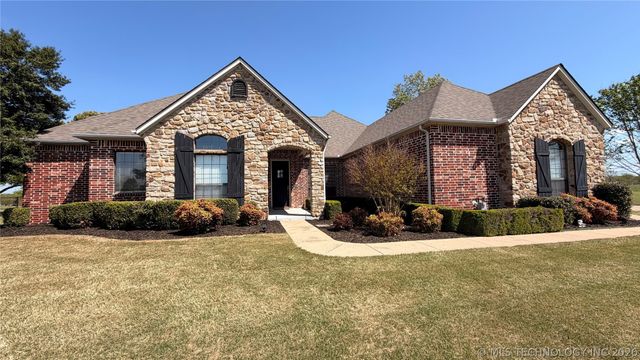 14545 E Quail Run Street, Claremore, OK 74017