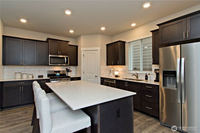 28252 33rd Place S, Auburn, WA 98001