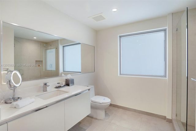 777 N Ocean Dr N207, Hollywood, FL 33019