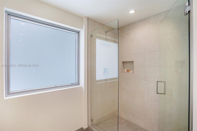 777 N Ocean Dr N207, Hollywood, FL 33019
