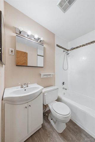 4438 Vance Avenue, Woodson Terrace, MO 63134