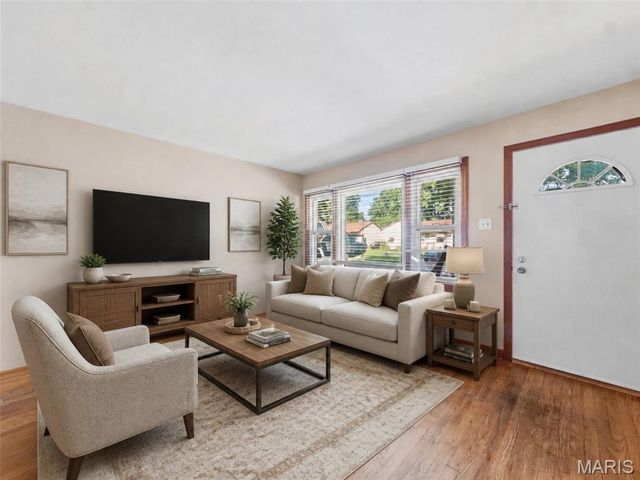 4438 Vance Avenue, Woodson Terrace, MO 63134