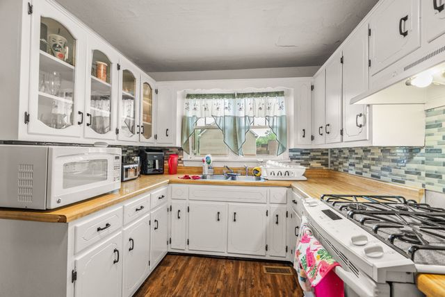 328 Portland Blvd, Portland, TN 37148