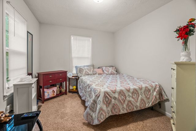 328 Portland Blvd, Portland, TN 37148