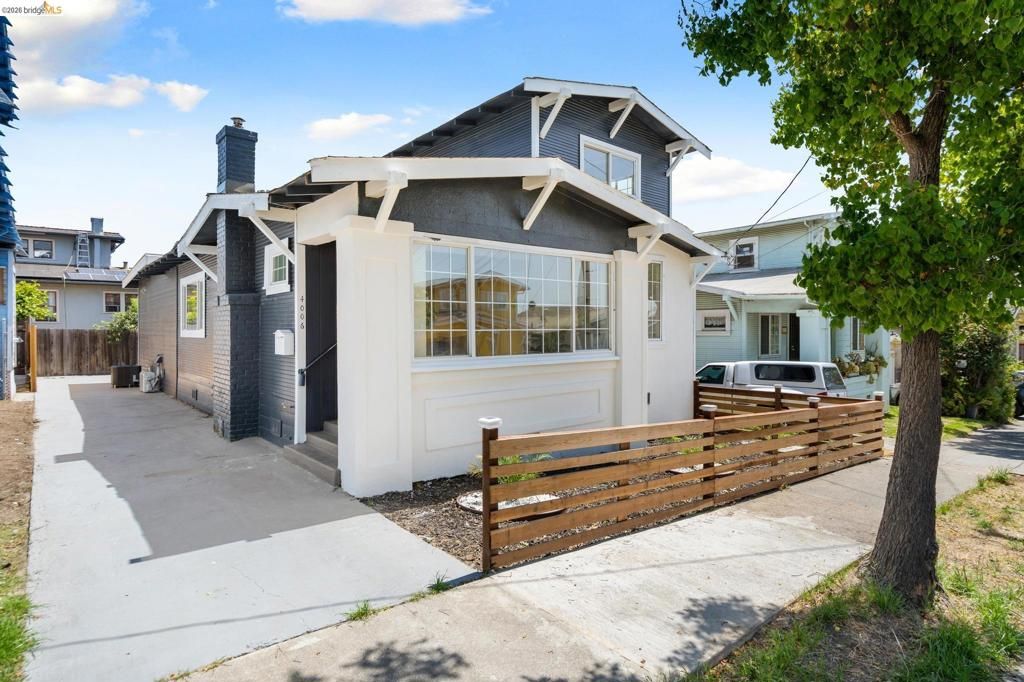 Image 41 of property listing at 4006 Carrington St, Oakland, CA 94601
