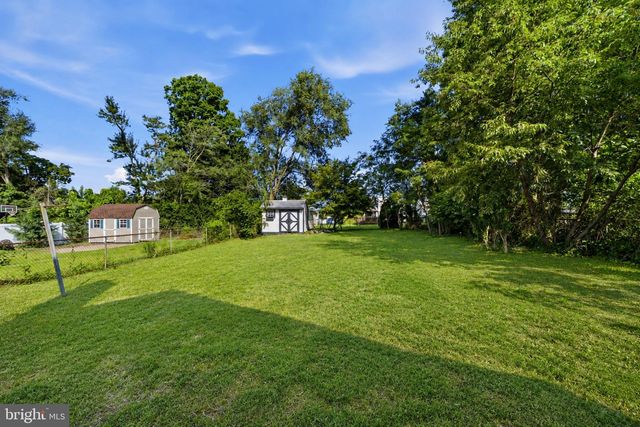 411 CENTER AVE, Runnemede, NJ 08078