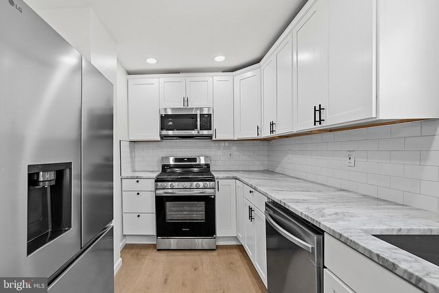 411 CENTER AVE, Runnemede, NJ 08078