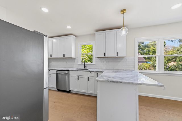 411 CENTER AVE, Runnemede, NJ 08078