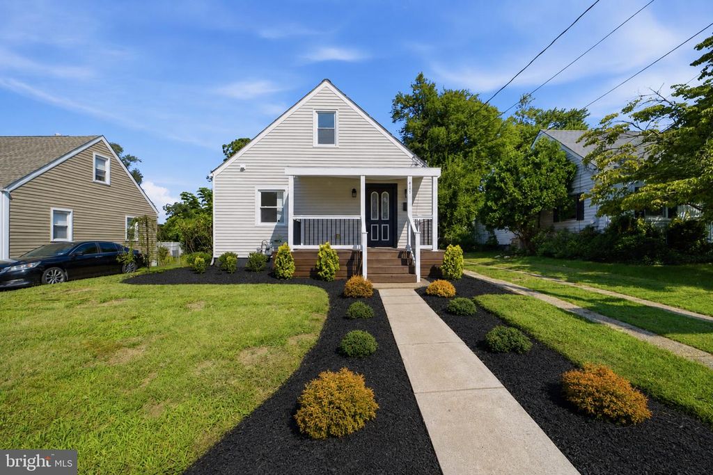 411 CENTER AVE, Runnemede, NJ 08078