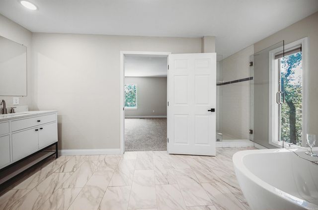 13638 Spring Road, Bentonville, AR 71712