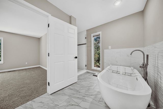 13638 Spring Road, Bentonville, AR 71712