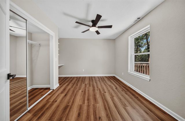 13638 Spring Road, Bentonville, AR 71712