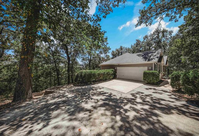 13638 Spring Road, Bentonville, AR 71712