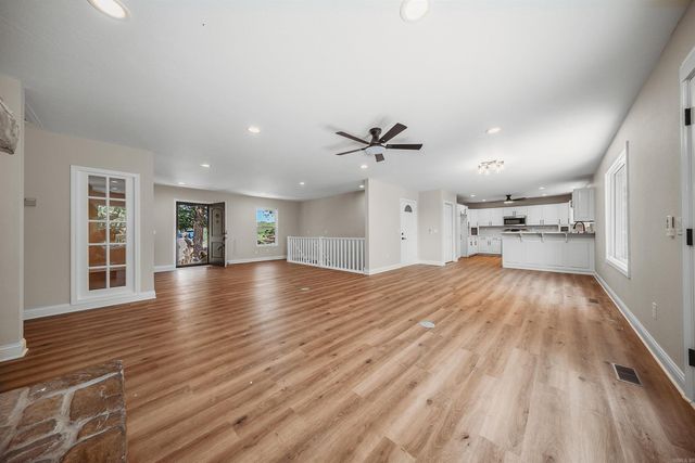 13638 Spring Road, Bentonville, AR 71712